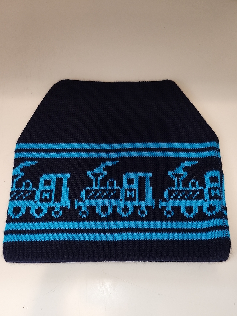 Seger Navy Blue & Turquoise Train Knit Beanie~NEW - Picture 2 of 7